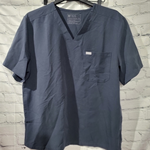 Figs Men's Deep Blue V-Neck Shirt - Picture 1 of 4
